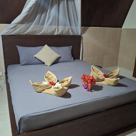 Cnunk Bungalow กิลิเมโน ภายนอก รูปภาพ